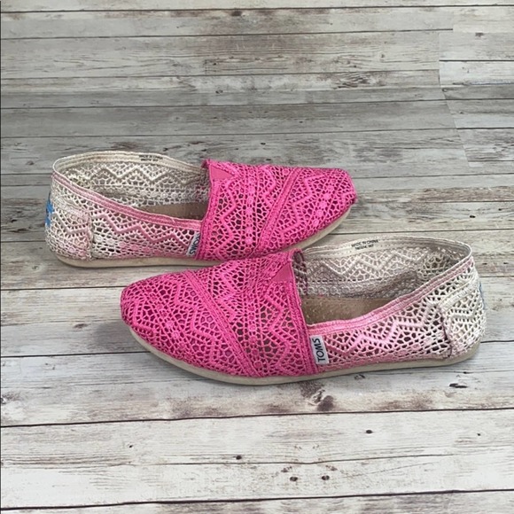 Toms Shoes - TOMS Women's classic alpargata pink ombre lace shoes Size 7